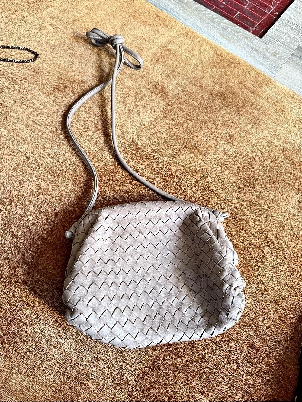 Quince Naomi Woven Crossbody Bag in Taupe